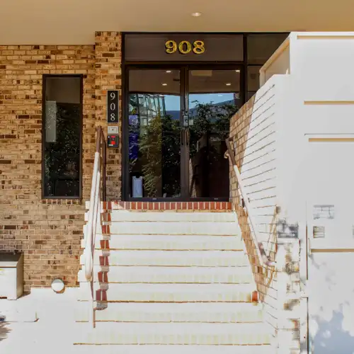 Office-Exterior-Entrance